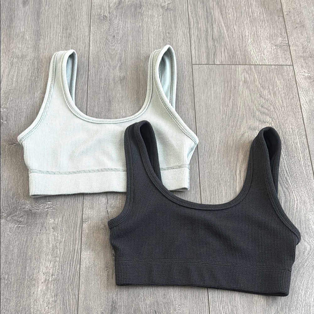 Aritzia Tna Set of Two Ribbed Bras in Black and Light Gray Size 2xs